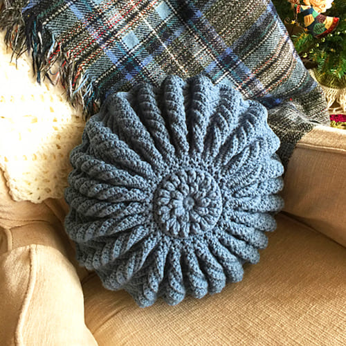 Pleated Free Crochet Pillow Pattern Easy