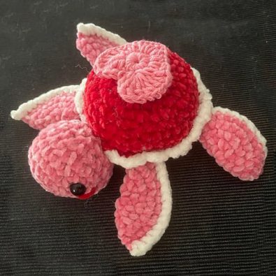 pink-heart-crochet-sea-turtle-free-pattern