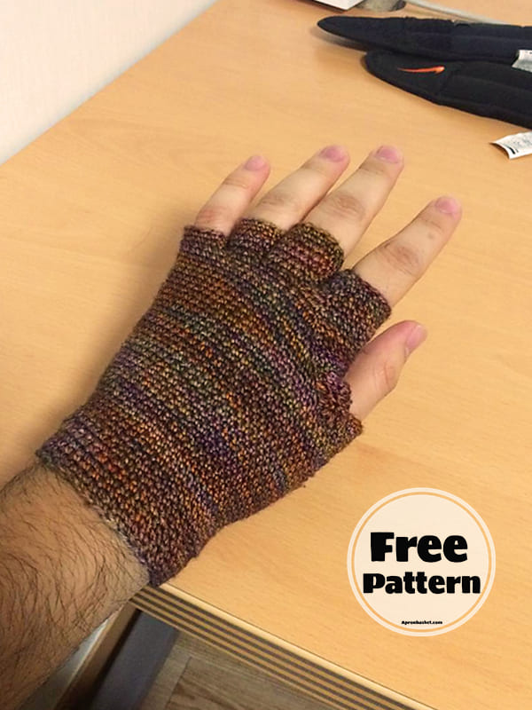 Women And Men Crochet Half Finger Gloves Free Pattern 