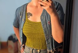 favorite-color-crochet-crop-tops-for-summer-free-pattern