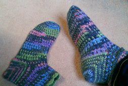 free-crochet-slipper-socks-pattern