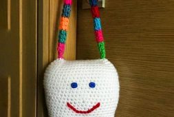 small-crochet-pattern-for-tooth-fairy-pillow-free
