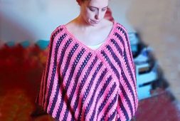 pink-summer-poncho-crochet-free-pattern