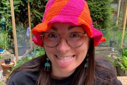 summer-swirl-crochet-bucket-hat-free-pattern