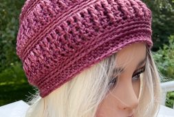 free-bon-bon-beanie-hat-crochet-pattern