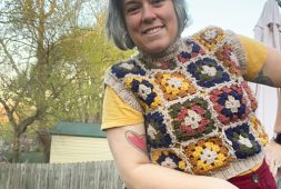 collared-crochet-granny-square-vest-free-pattern