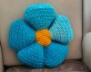 cute-crochet-daisy-pillow-pattern-free