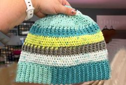 super-free-slouchy-beanie-pattern-crochet