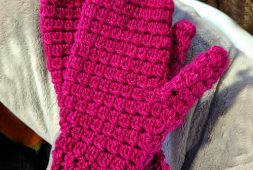 sweet-mittens-crochet-stitches-cluster-pdf-free-pattern