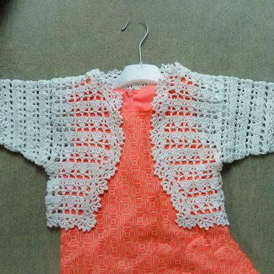 white-crochet-bolero-jacket-for-little-girls-free-pattern