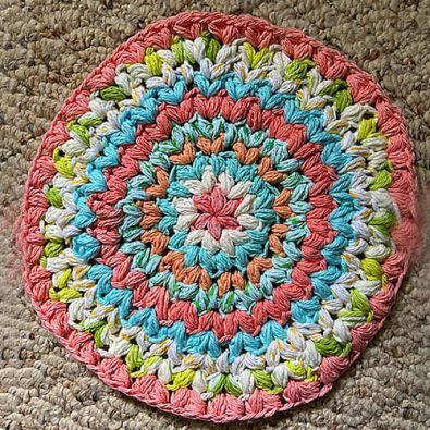 round-free-simple-crochet-dishcloth-pattern