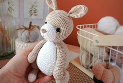 simple-crochet-kangaroo-free-pattern