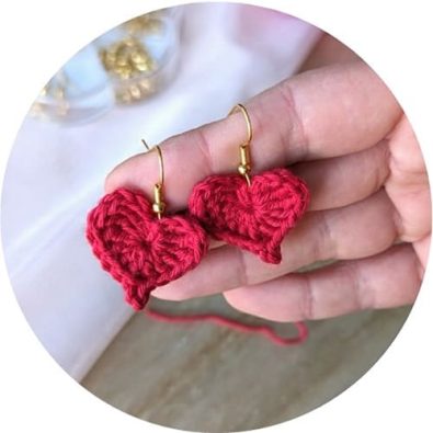 free-crochet-heart-earrings-pattern